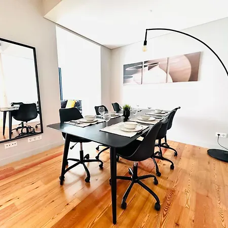 The Eca De Queiroz House - No Cv E - Three-bedroom Apartment Lisbon