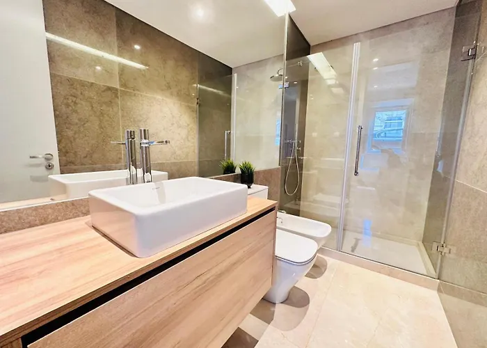 Apartman The Eca De Queiroz House - No Cv E - Flat B - Three-bedroom